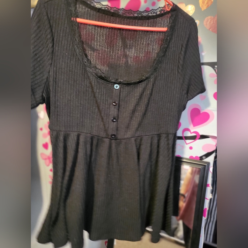 Black Ribbed Peplum Blouse with Short Sleeves